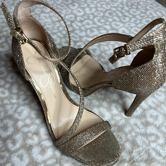 Jessica Simpson  - Rayli - Picture 2 of 4